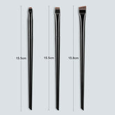 3-Piece Set of Precision Eyeliner and Eyebrow Brushes for Contouring and Makeup Application
