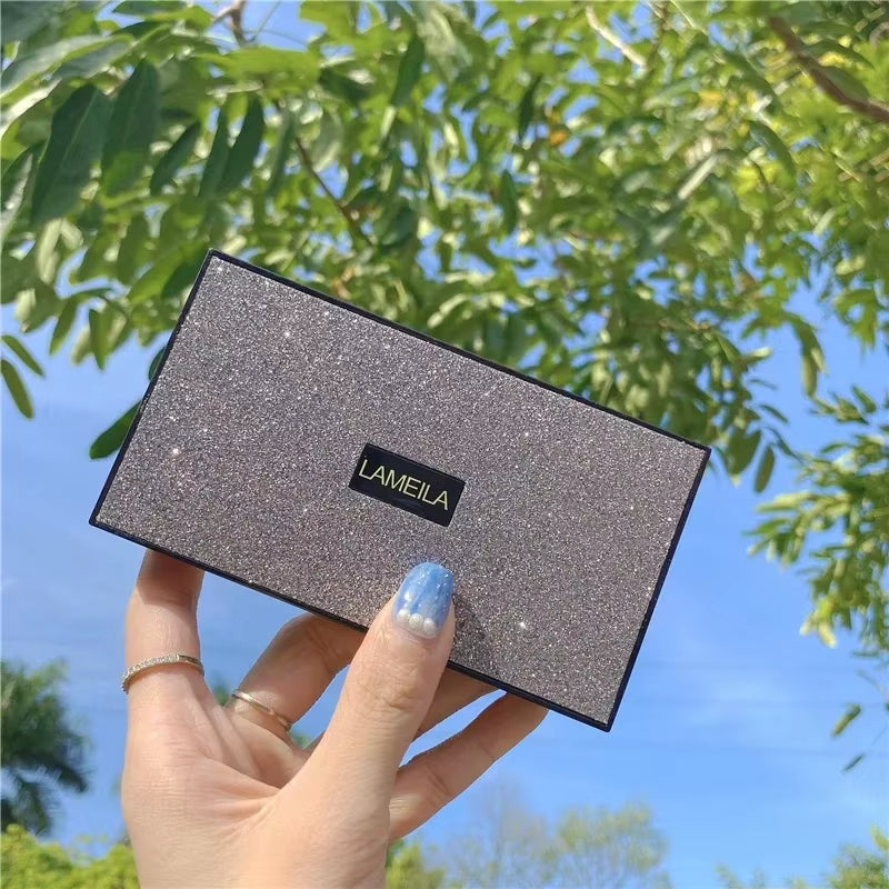 Pearlescent Glitter Eyeshadow Palette - 10 Color Pigment Collection with Matte and Shimmer Finishes for Vibrant Makeup Looks